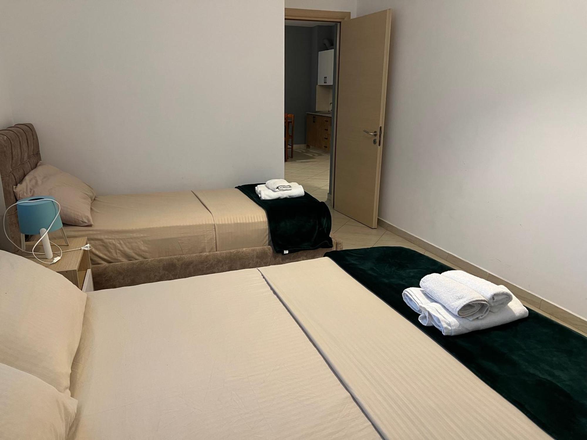 Apartamente Oslo Vlorë Екстериор снимка